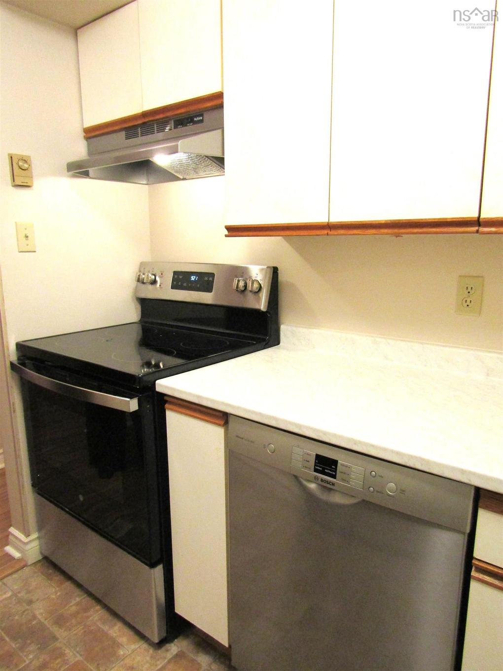 13 5 Rose Way, Dartmouth, NS