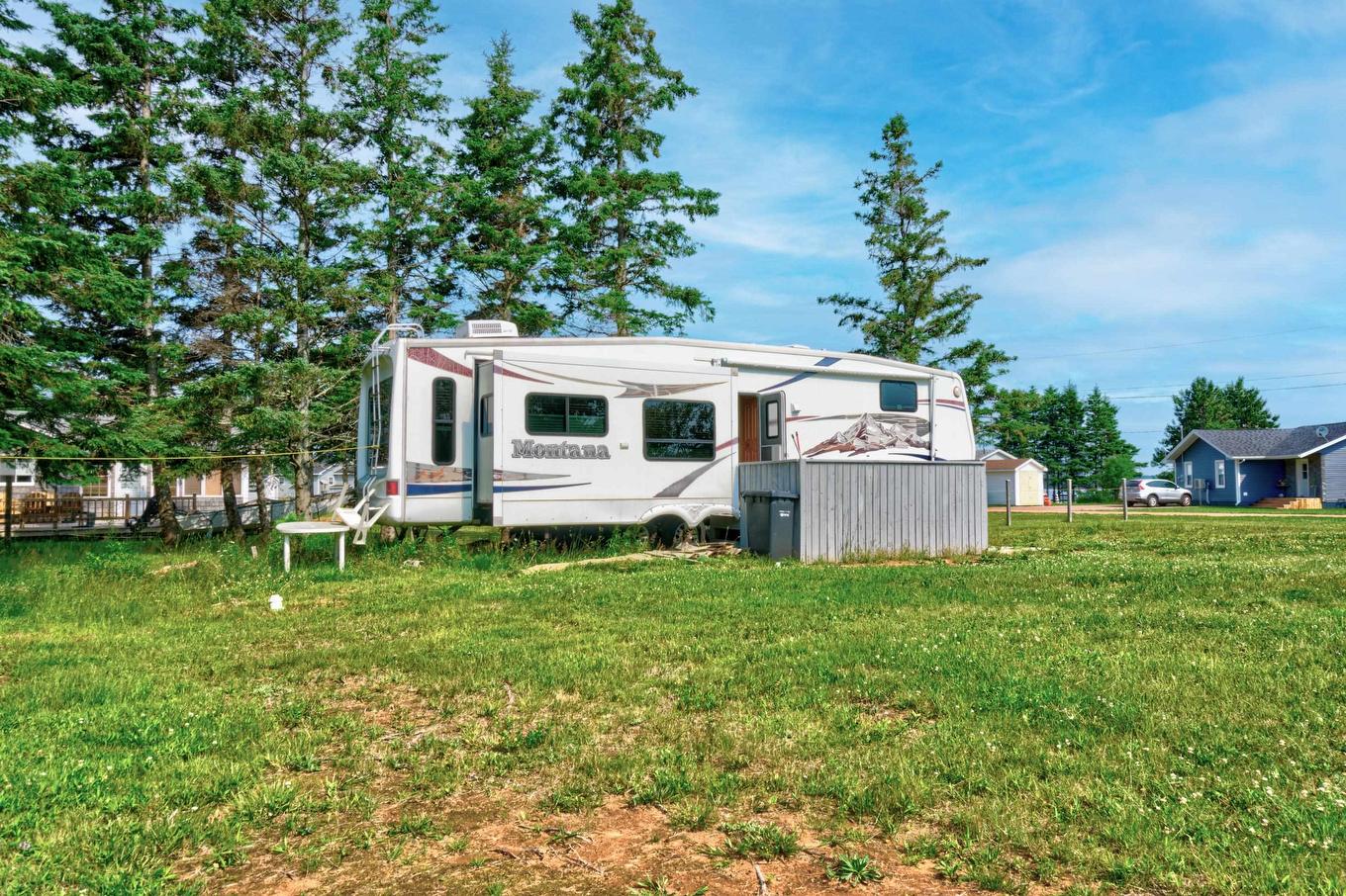 22 Mae Lane, Cascumpec, PE