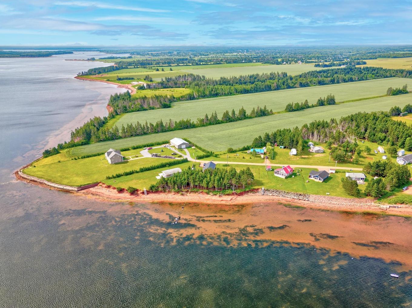 22 Mae Lane, Cascumpec, PE