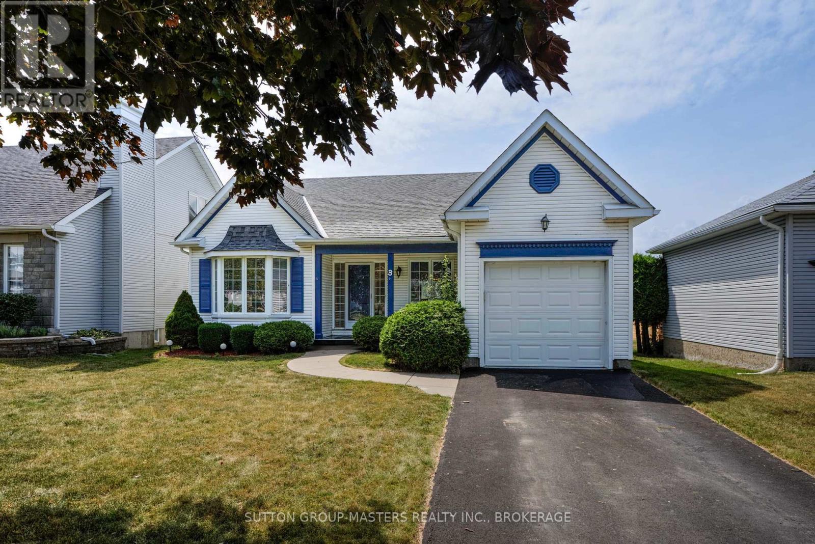 3 Abbey Dawn Drive, Loyalist (Bath), ON - Outdoor With Facade