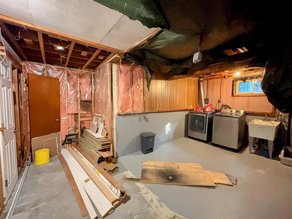 2 Essa Place, Manitouwadge, ON - Indoor Photo Showing Basement