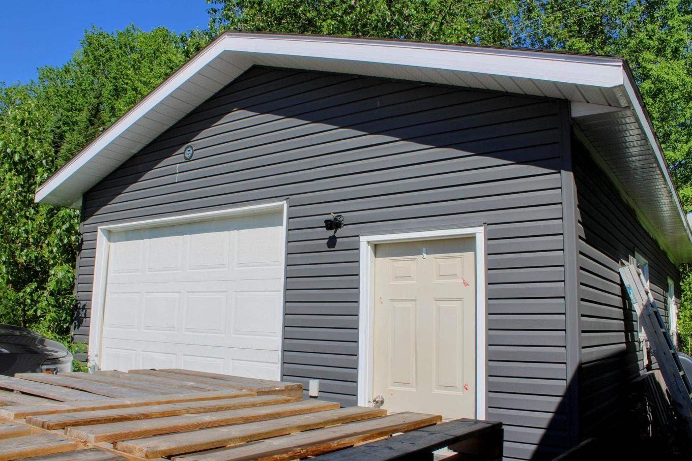 2 Essa Place, Manitouwadge, ON - Outdoor With Exterior