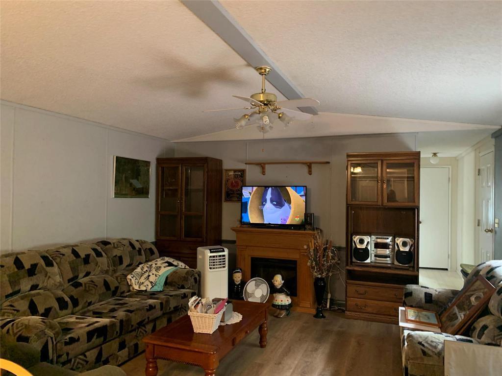 3 Reiland Bay, Gladstone, MB - Indoor