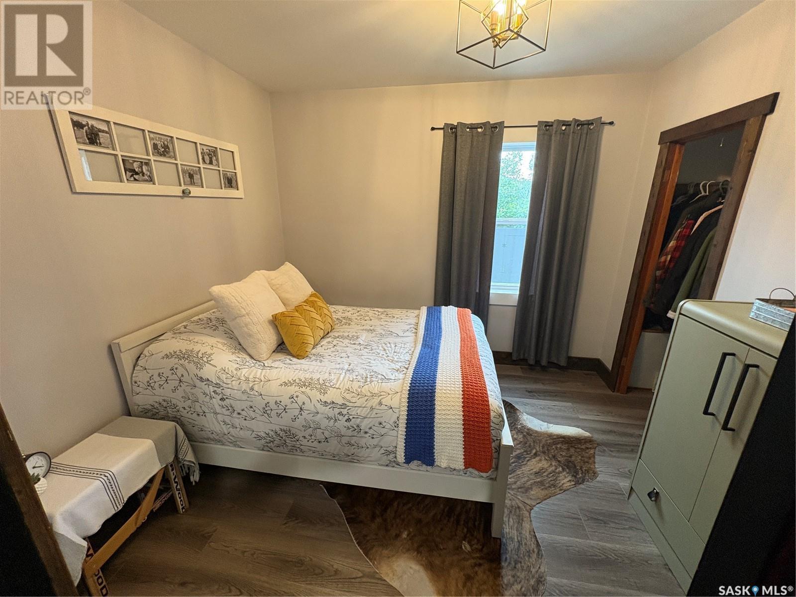 212 Riedel Avenue E, Langenburg, SK - Indoor Photo Showing Bedroom
