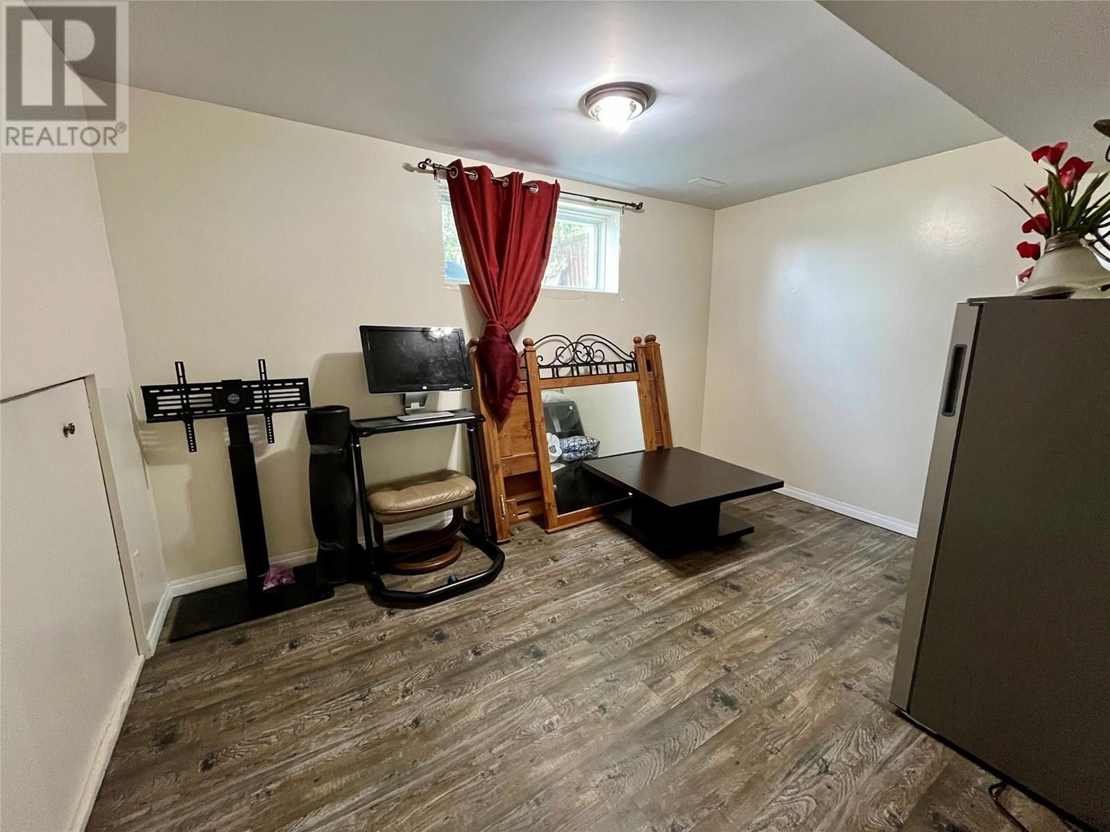 140 Wapiti Crescent, Tumbler Ridge, BC - Indoor