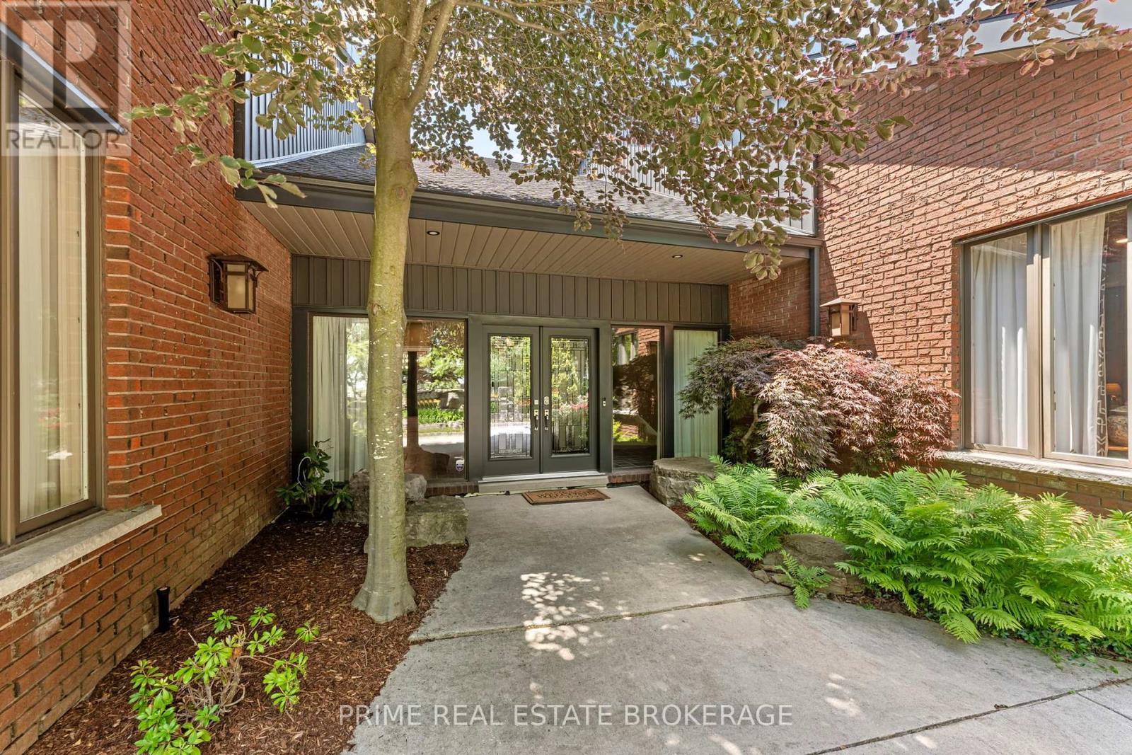 203 Riverside Drive, South Huron (Exeter), ON - Outdoor With Exterior