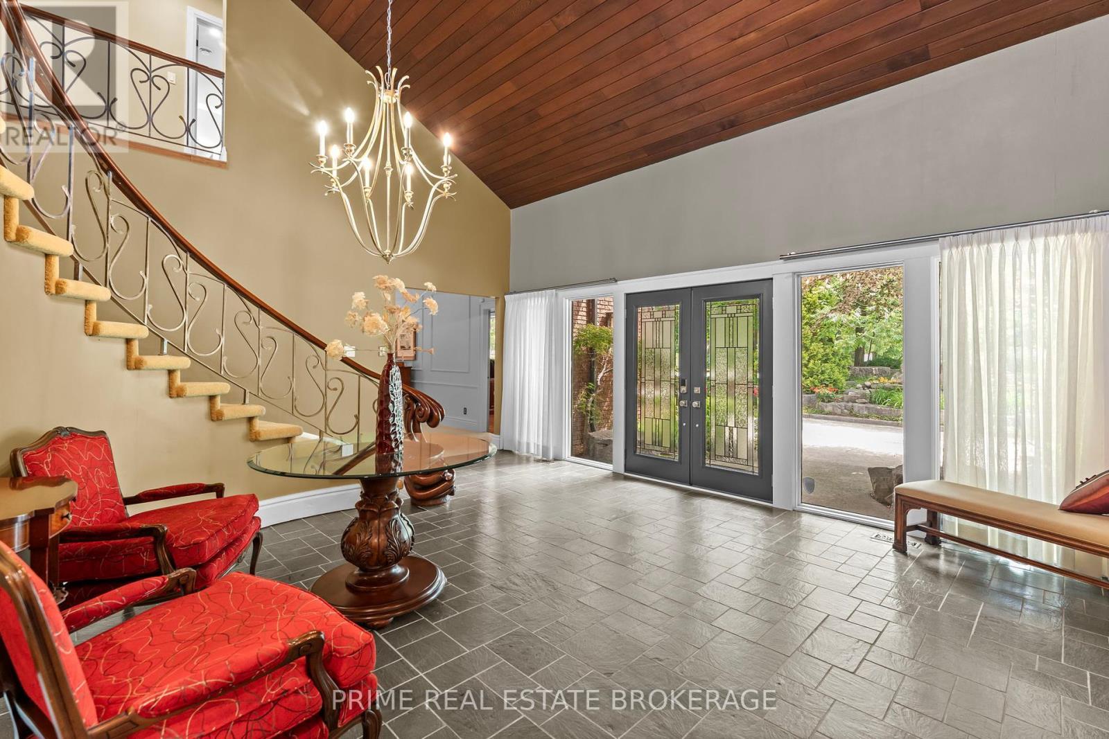 203 Riverside Drive, South Huron (Exeter), ON - Indoor Photo Showing Other Room