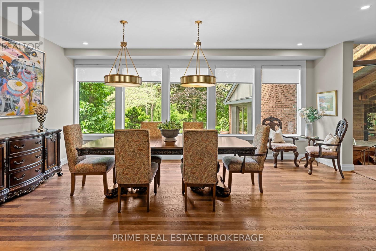203 Riverside Drive, South Huron (Exeter), ON - Indoor Photo Showing Dining Room