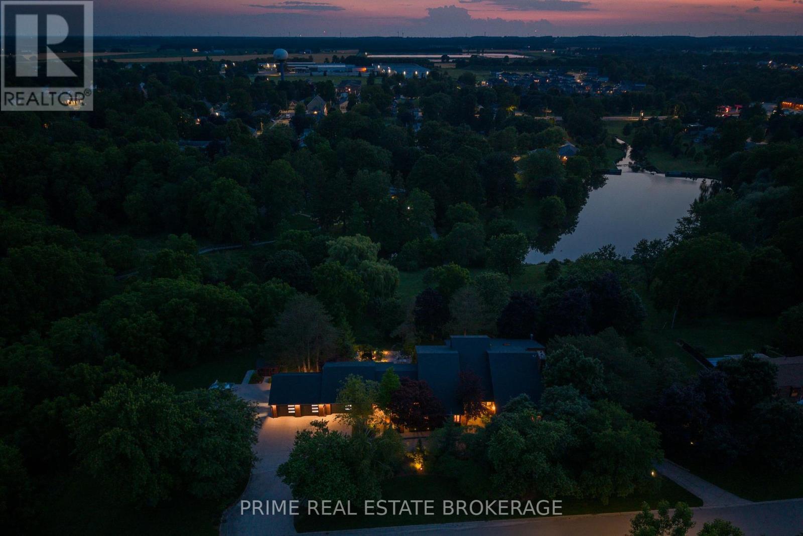 203 Riverside Drive, South Huron (Exeter), ON -