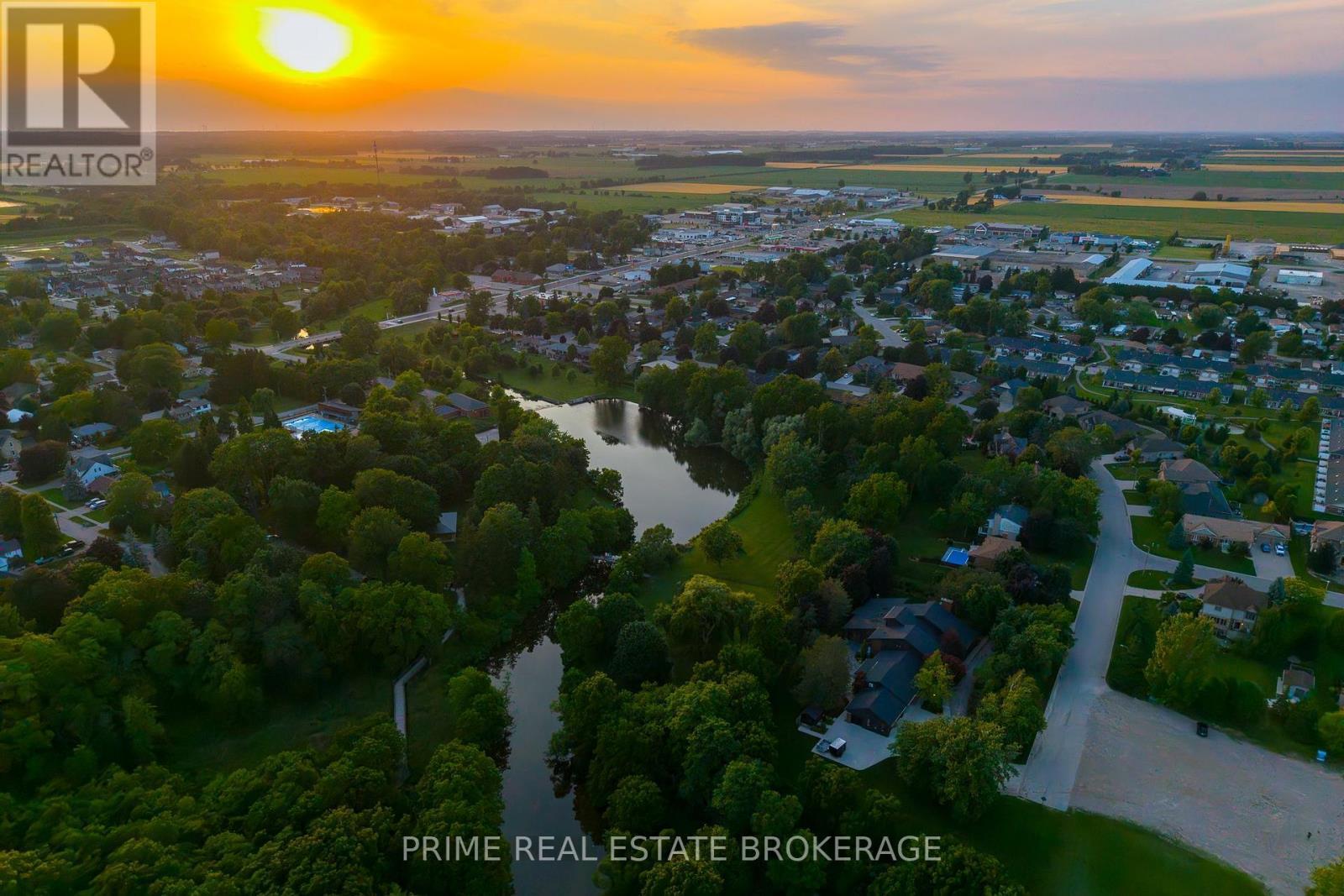 203 Riverside Drive, South Huron (Exeter), ON - Outdoor With View