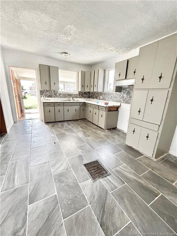 7658 St-Paul, Bas-Caraquet, NB