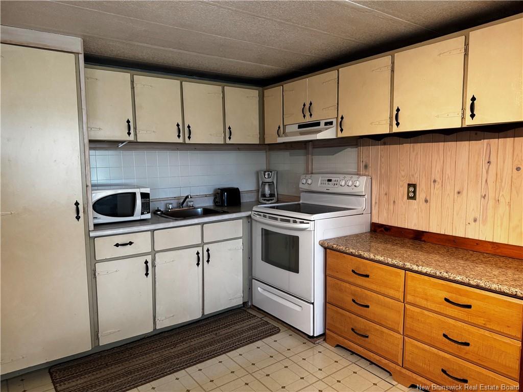 1076 Baisley Rd, Saint-Jacques, NB