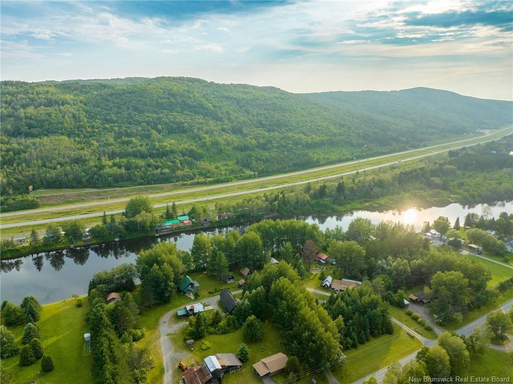 1076 Baisley Rd, Saint-Jacques, NB