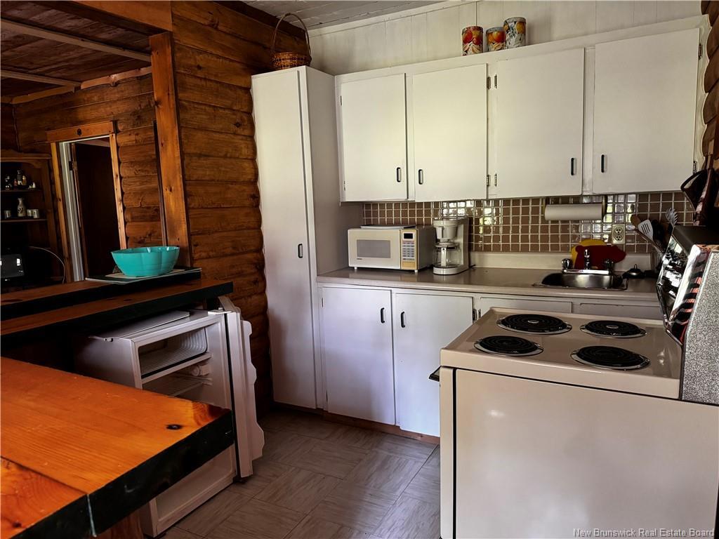 1076 Baisley Rd, Saint-Jacques, NB