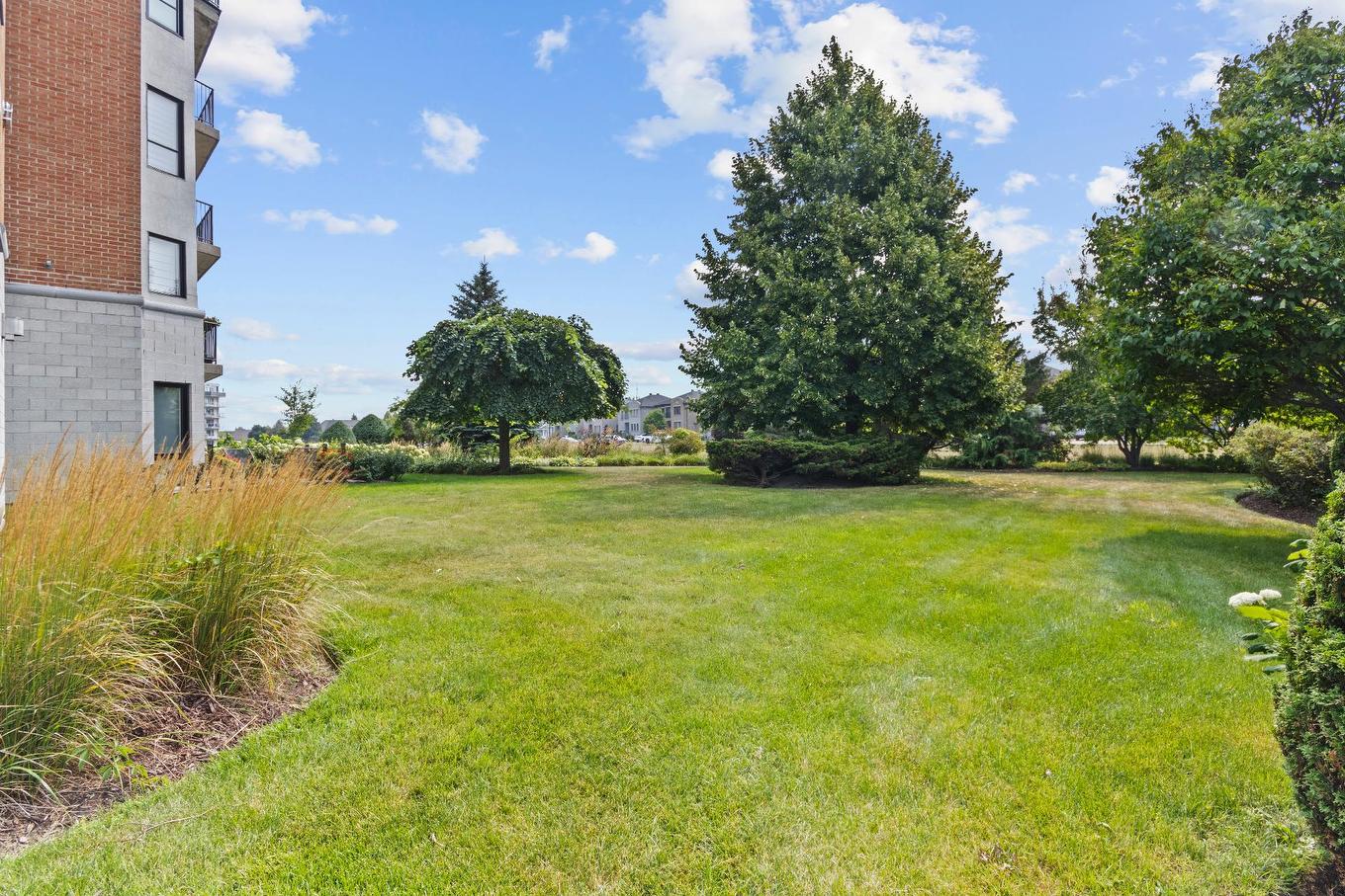 Back facade - 205-5400 Av. Colomb, Brossard, QC - Outdoor