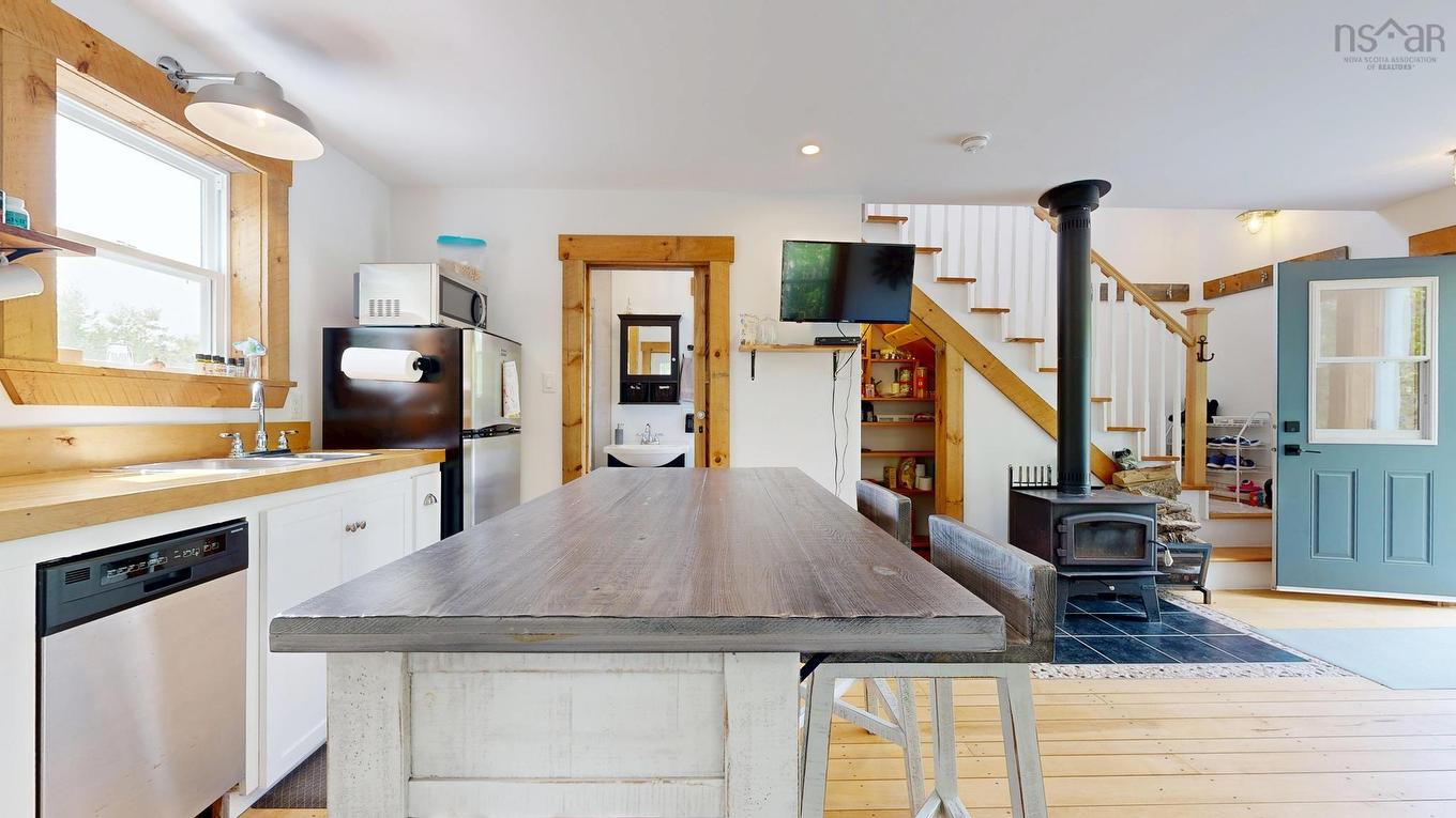 83 Golden Horizon Drive, South West Port Mouton, NS