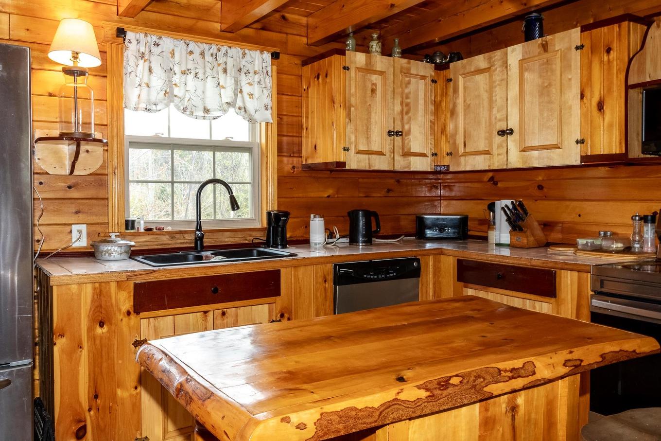 71 Riverview Drive, Fortune Bridge, PE