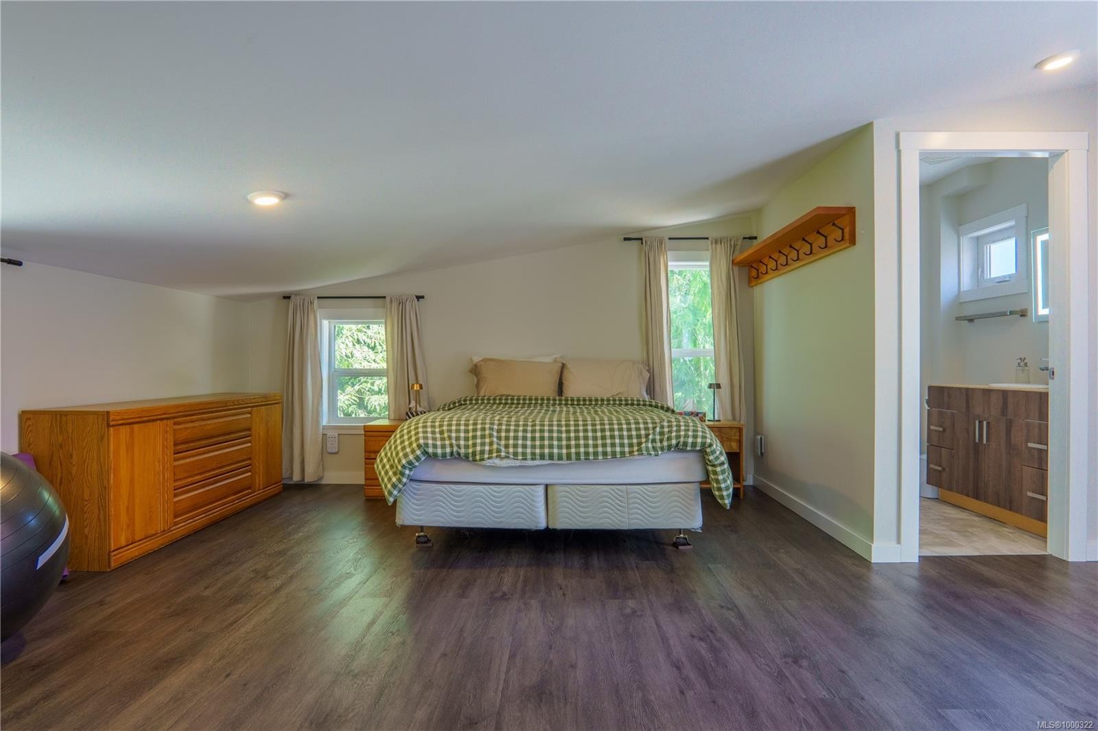 1145 Seventh Ave, Ucluelet, BC