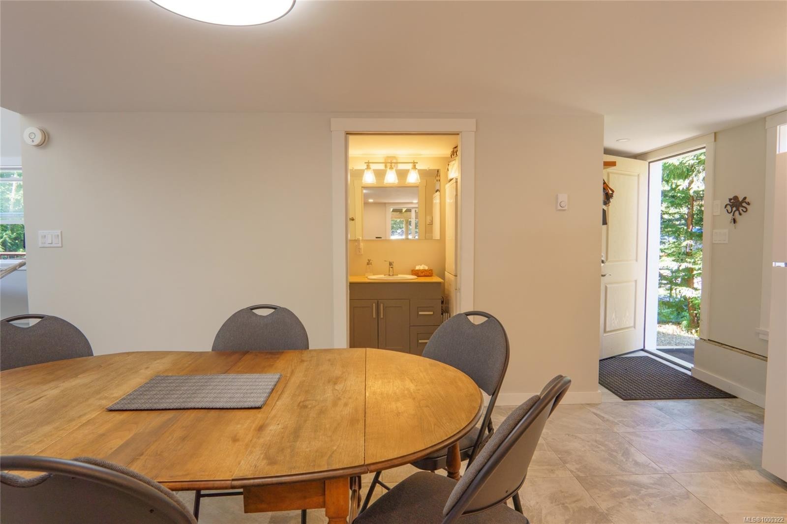 1145 Seventh Ave, Ucluelet, BC