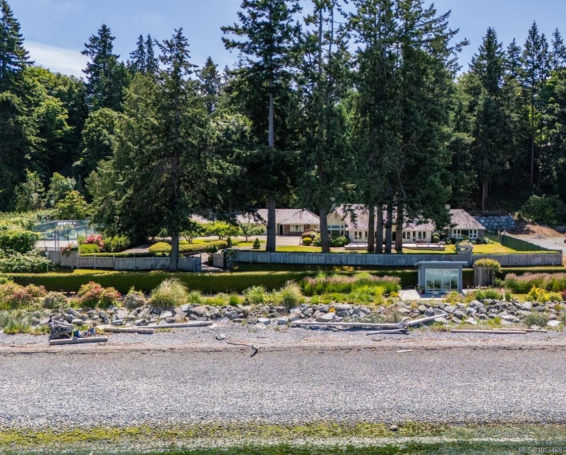 382 Judges Row, Qualicum Beach, BC