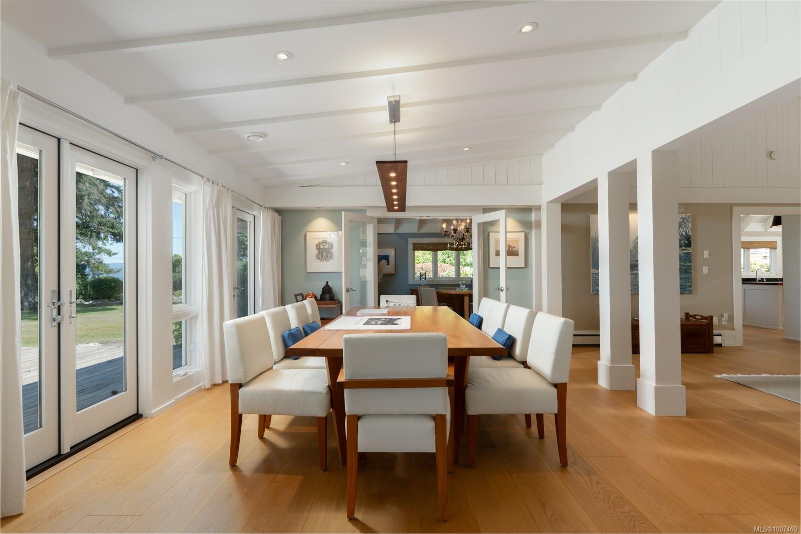 382 Judges Row, Qualicum Beach, BC