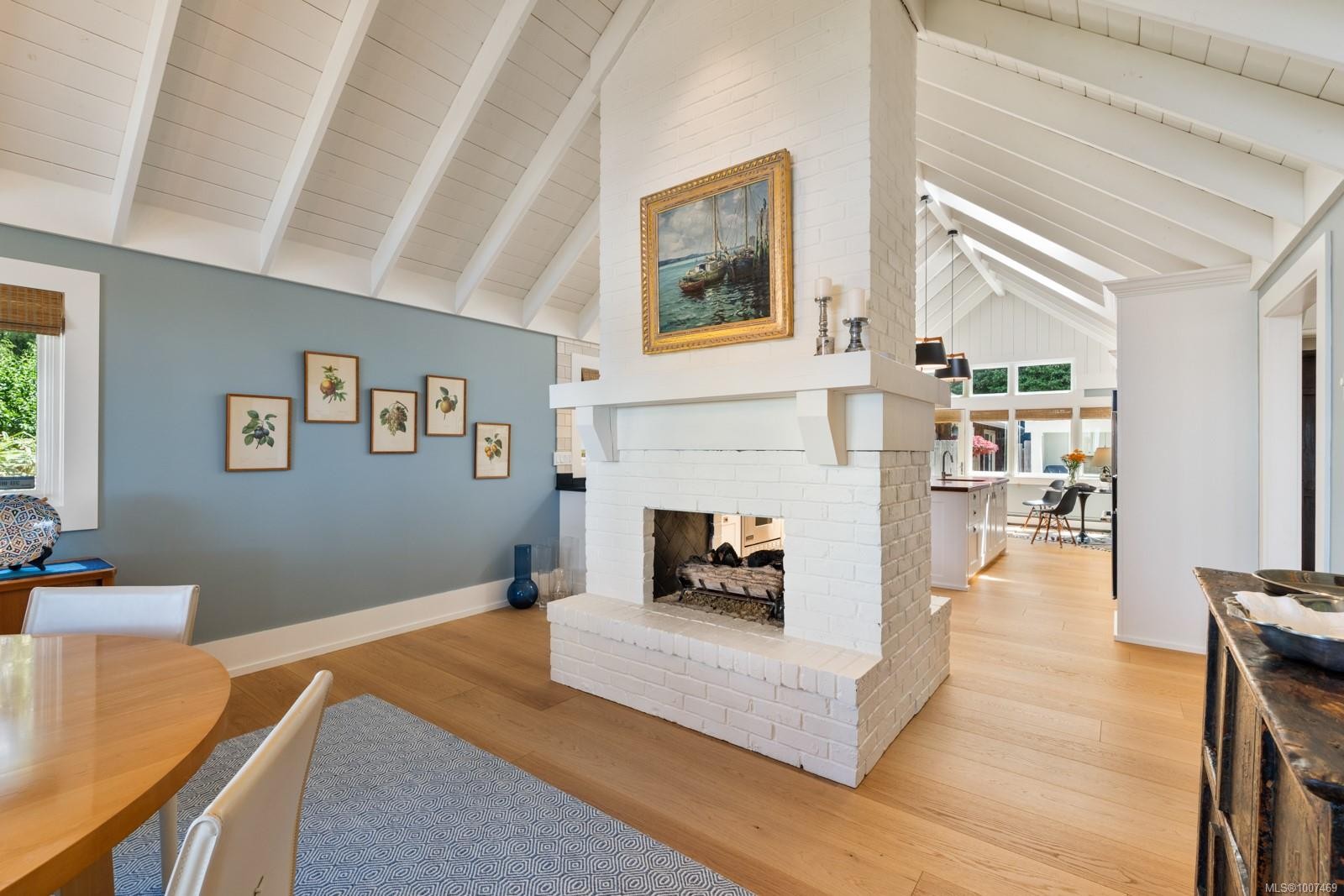 382 Judges Row, Qualicum Beach, BC