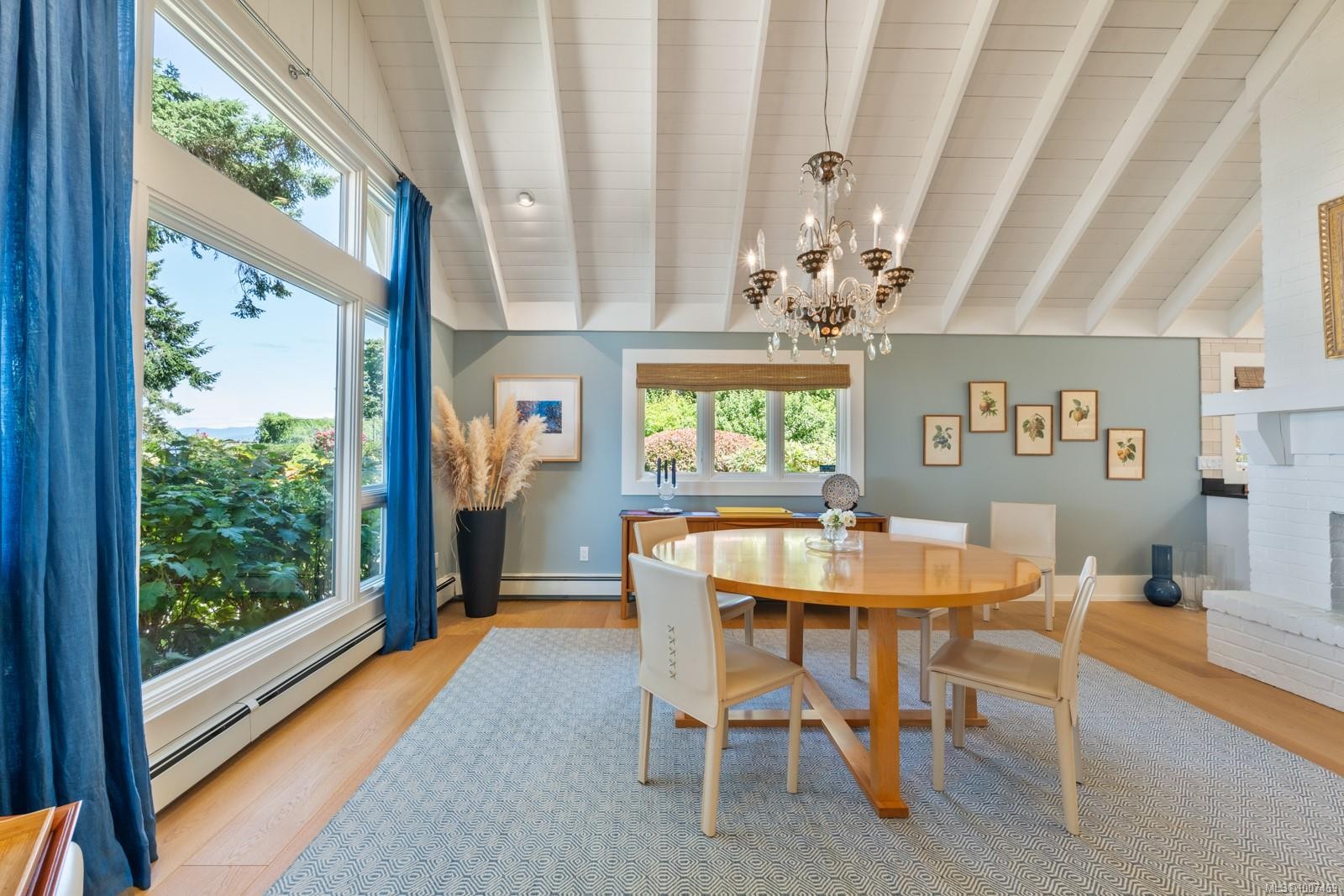 382 Judges Row, Qualicum Beach, BC