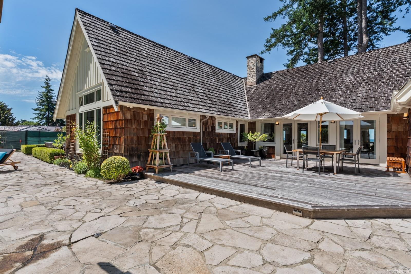 382 Judges Row, Qualicum Beach, BC