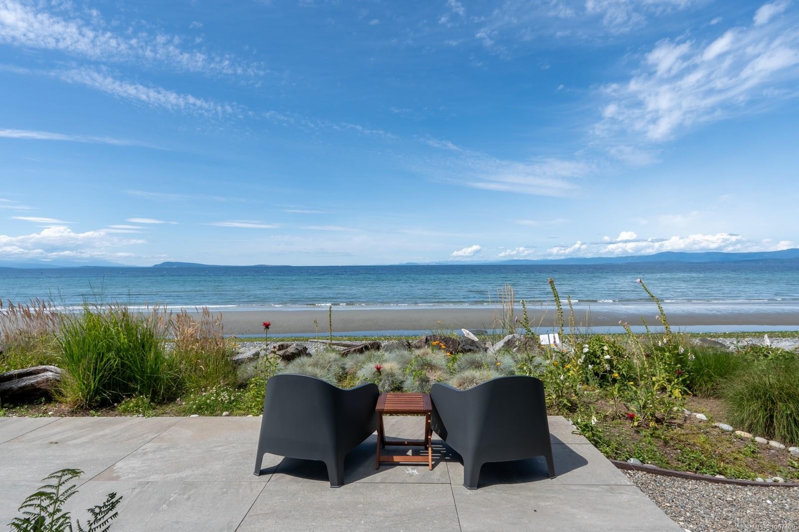 382 Judges Row, Qualicum Beach, BC