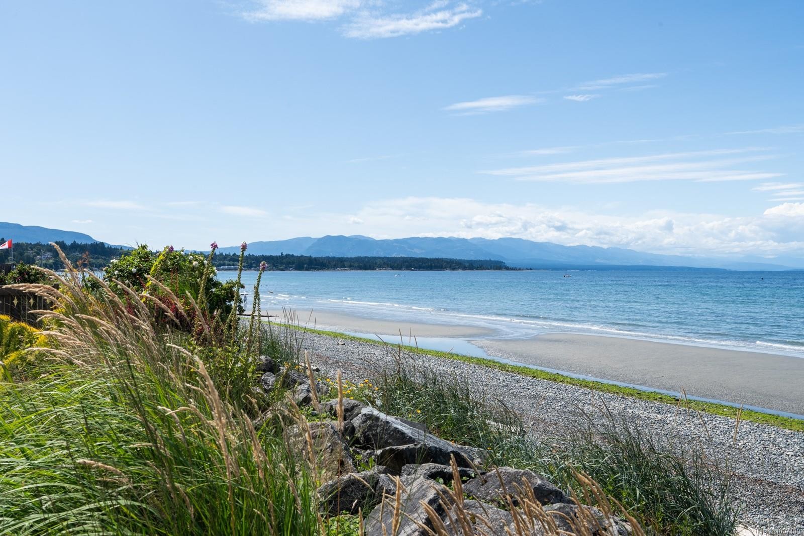 382 Judges Row, Qualicum Beach, BC