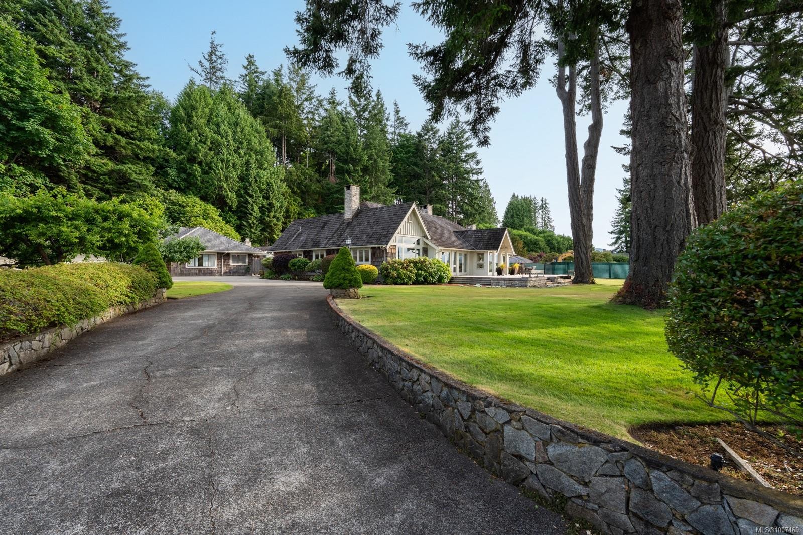 382 Judges Row, Qualicum Beach, BC