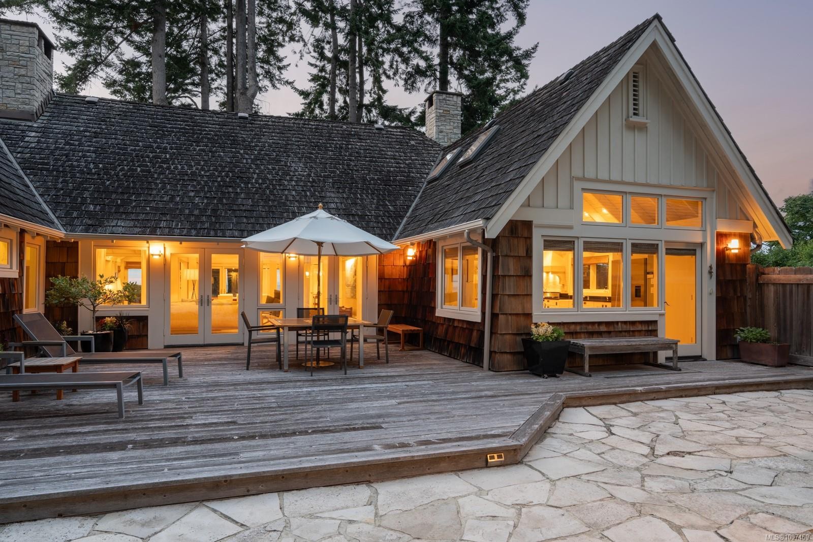 382 Judges Row, Qualicum Beach, BC