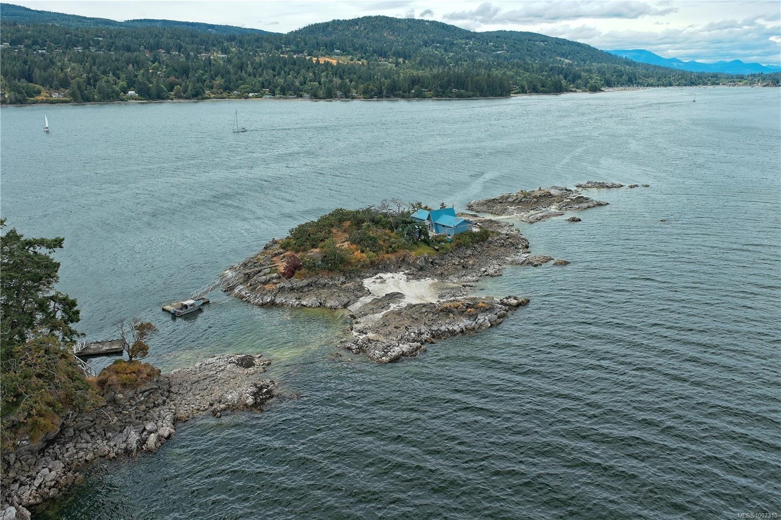 Lot A Twilight Island, Salt Spring, BC