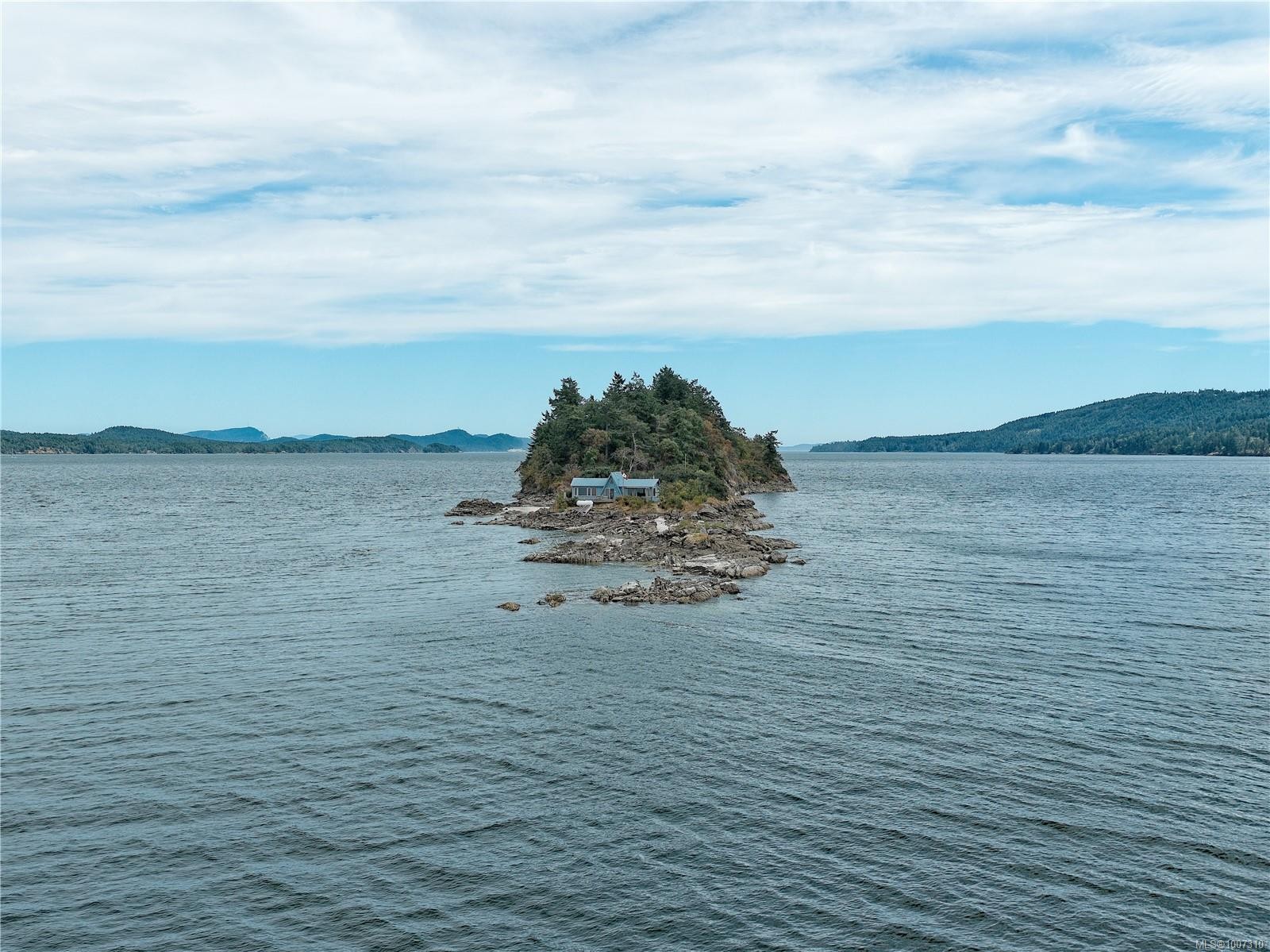 Lot A Twilight Island, Salt Spring, BC