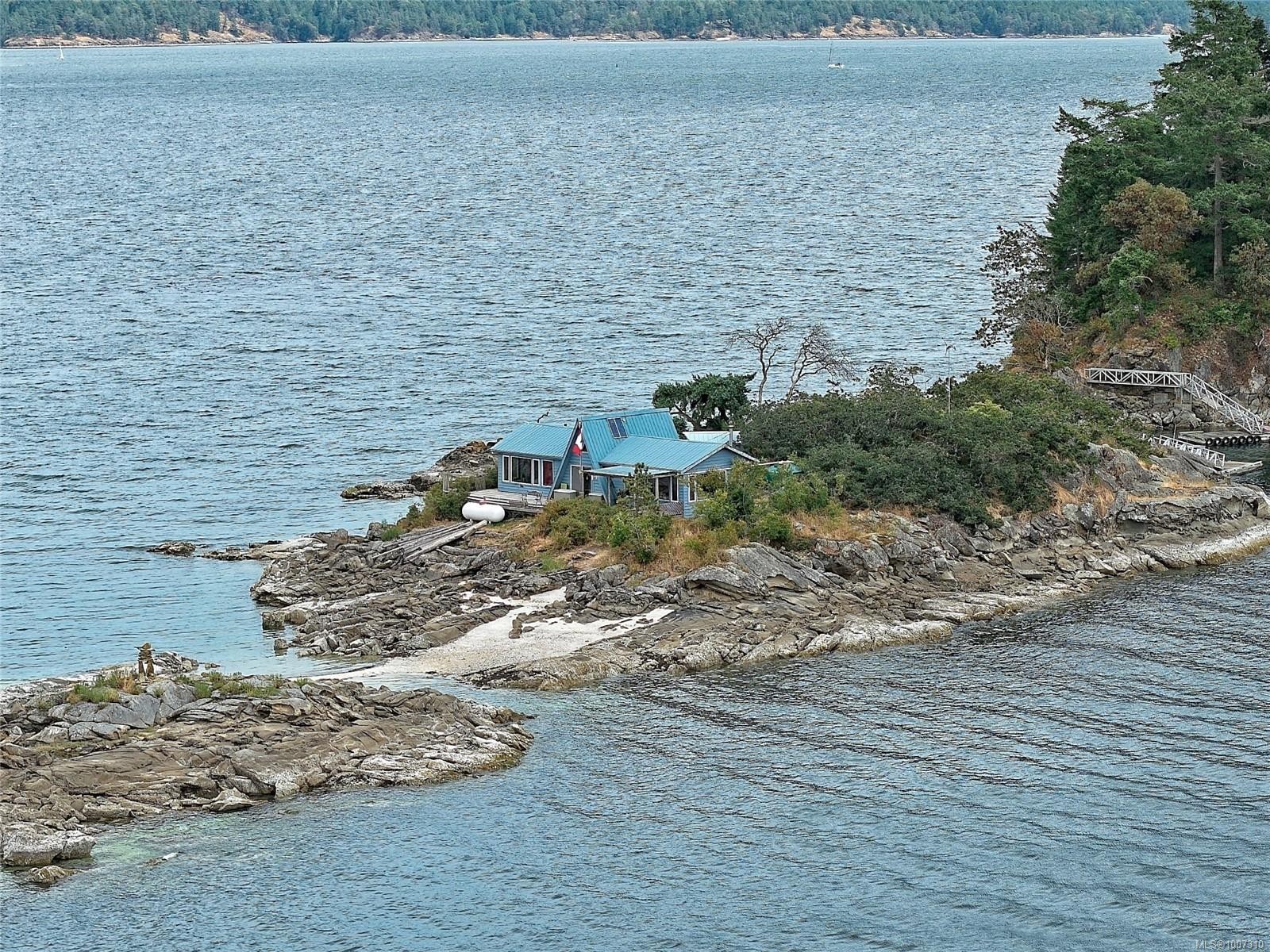 Lot A Twilight Island, Salt Spring, BC