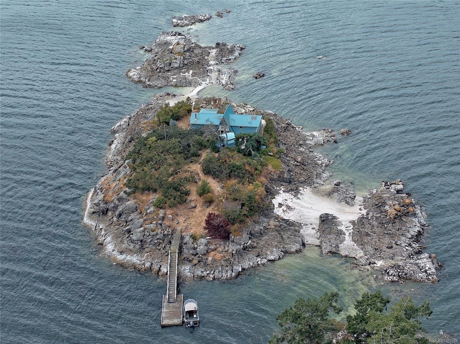 Lot A Twilight Island, Salt Spring, BC