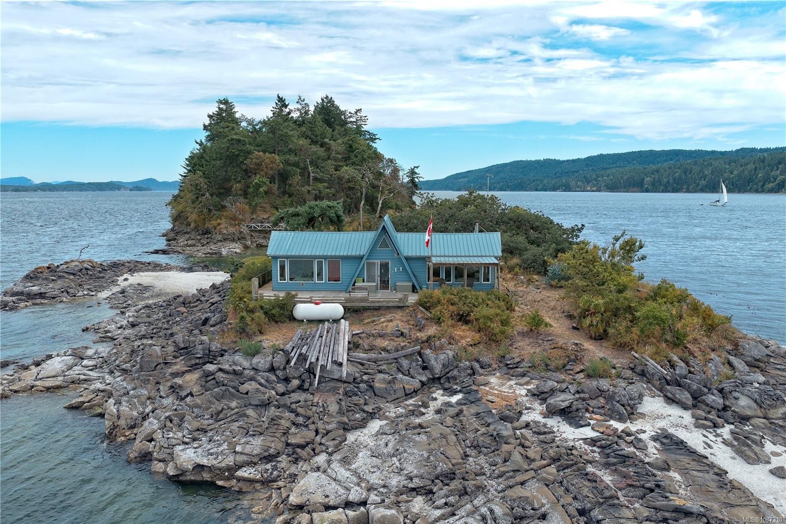 Lot A Twilight Island, Salt Spring, BC