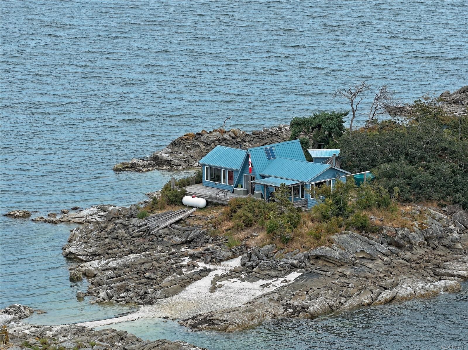 Lot A Twilight Island, Salt Spring, BC