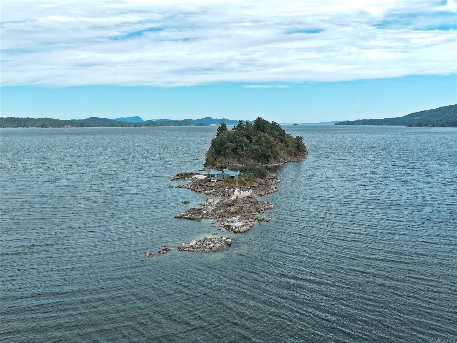 Lot A Twilight Island, Salt Spring, BC