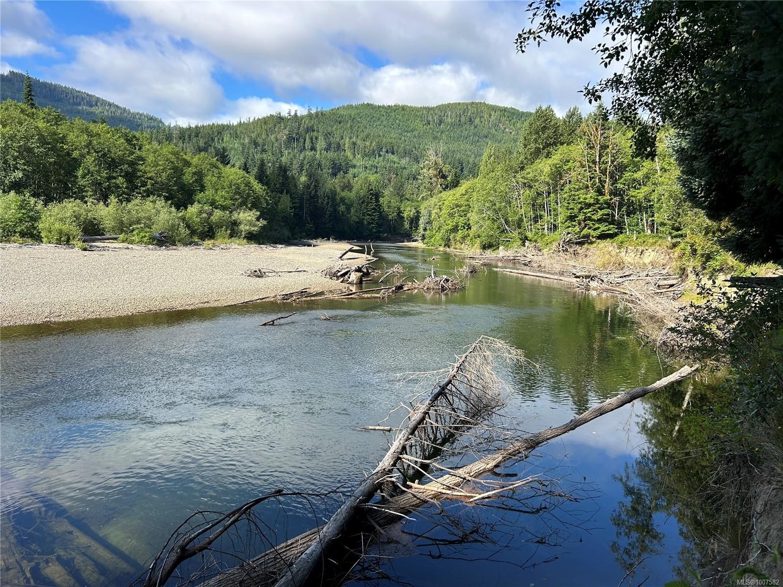 1845 Stowe Creek Rd, Sayward, BC