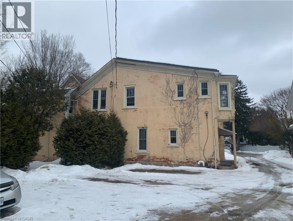 34 Oak Street, Cambridge, ON - Outdoor