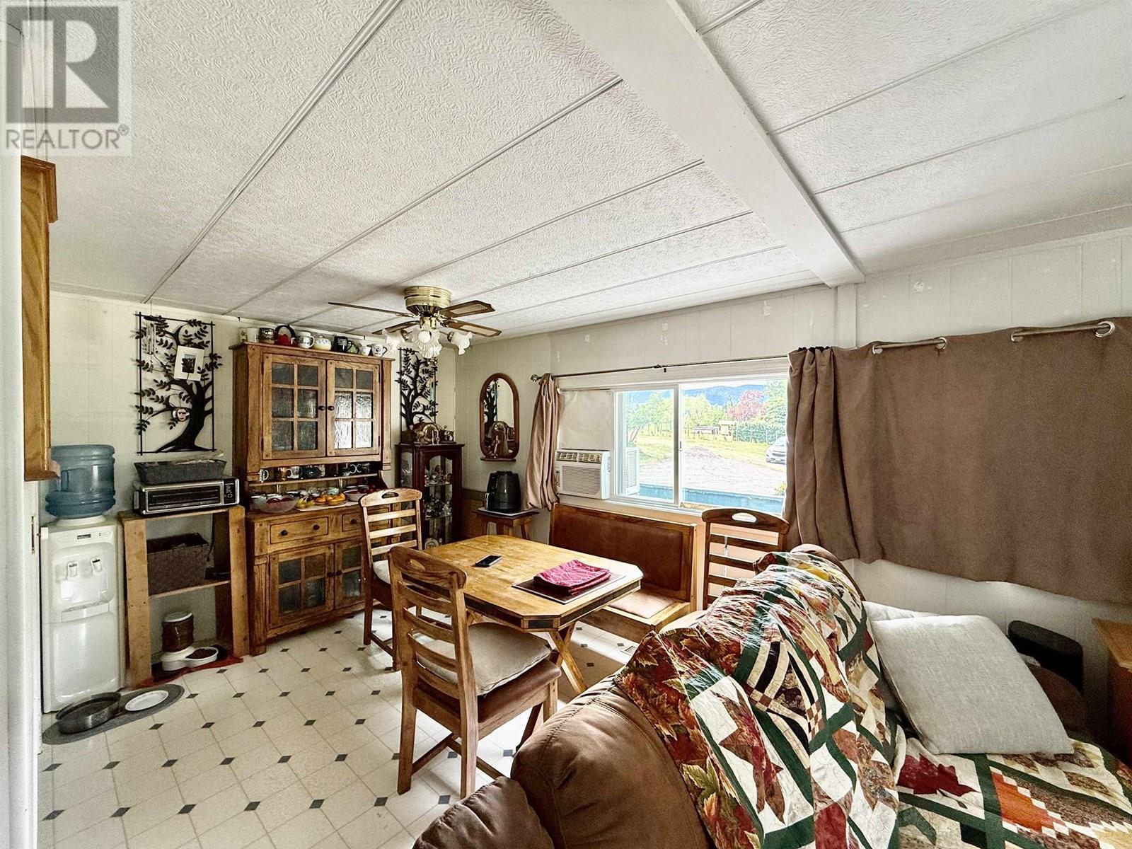 1790 Buck Flats Road, Houston, BC - Indoor