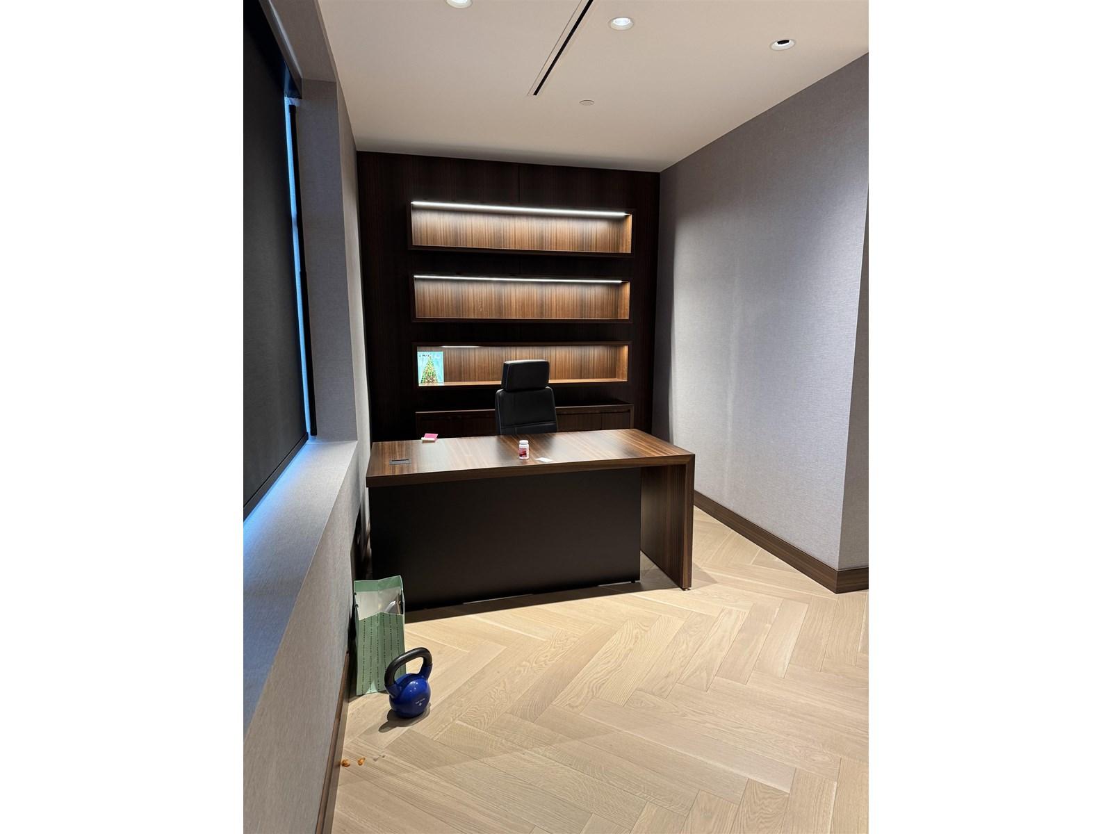 208 2626 Croydon Drive, Surrey, BC