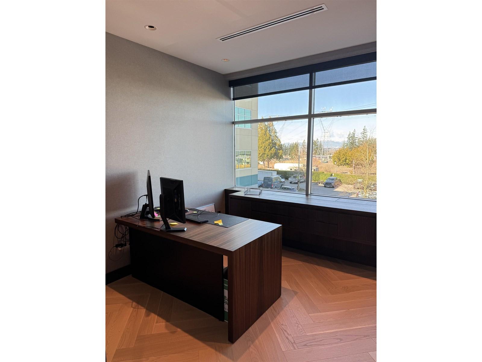 208 2626 Croydon Drive, Surrey, BC