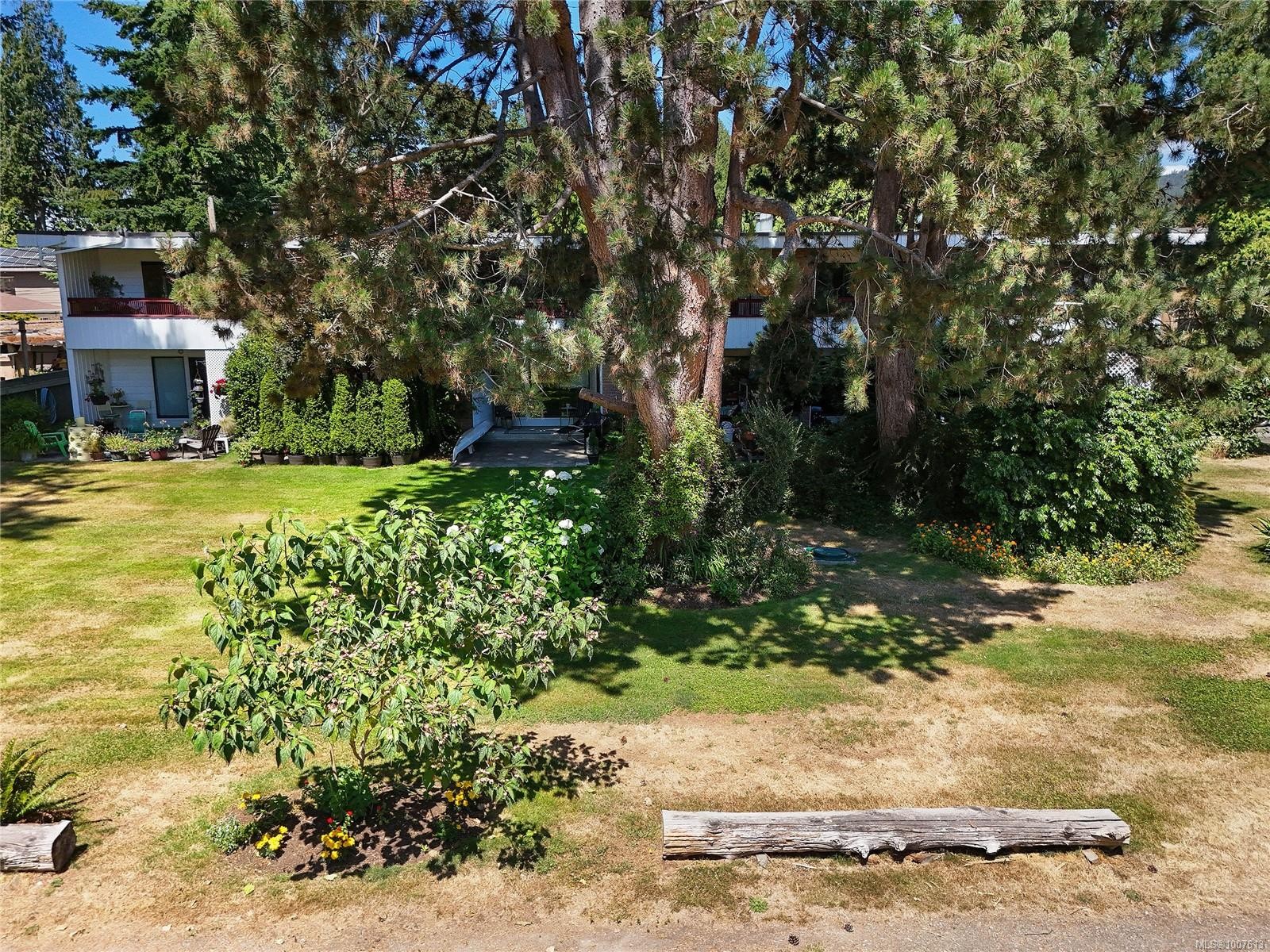 10-1956 Glenidle Rd, Sooke, BC - Outdoor