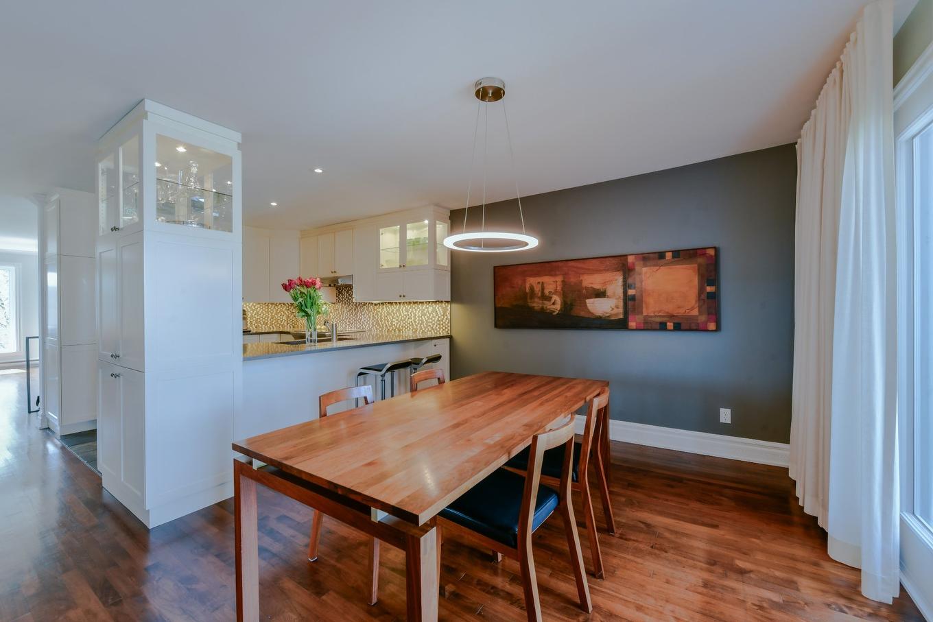 Salle à manger - 5621 Av. Des Érables, Montréal (Rosemont/La Petite-Patrie), QC - Indoor Photo Showing Dining Room