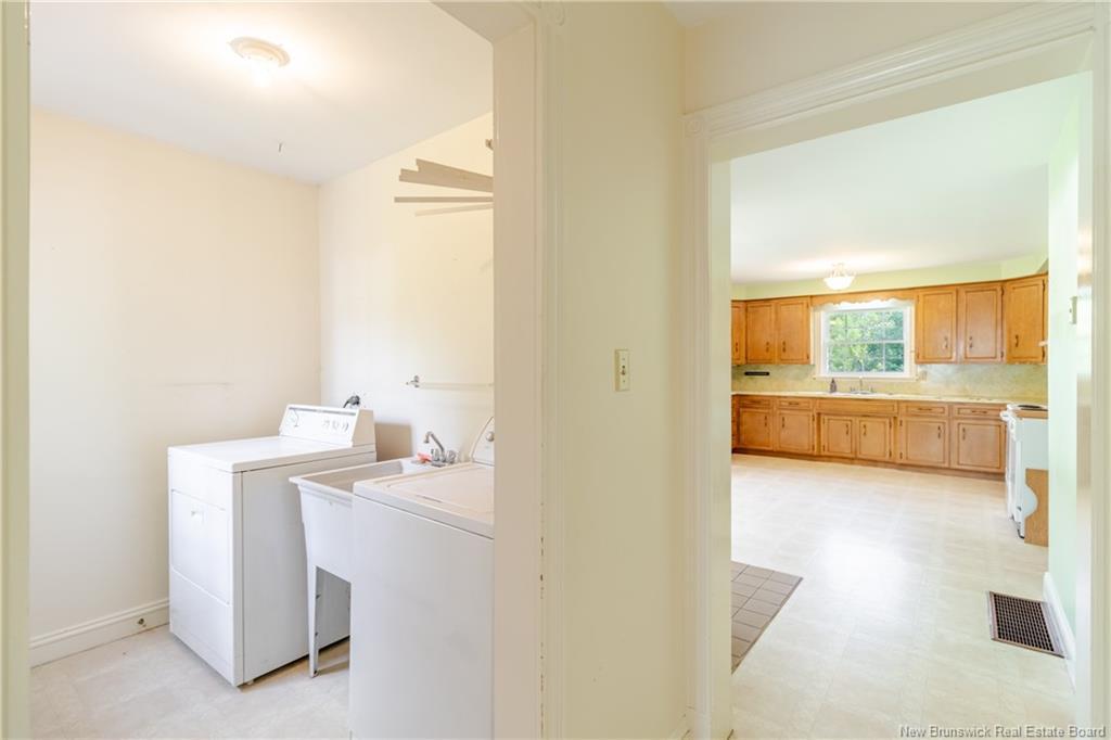 367 Route 105, Maugerville, NB