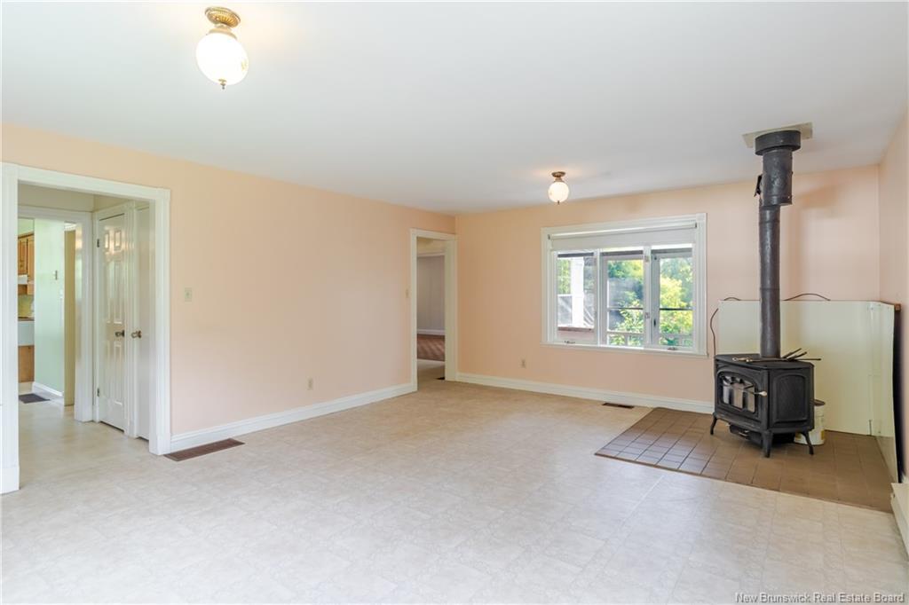 367 Route 105, Maugerville, NB