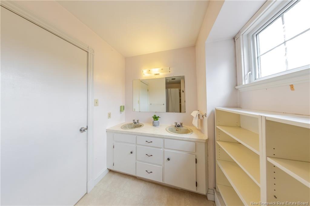 367 Route 105, Maugerville, NB