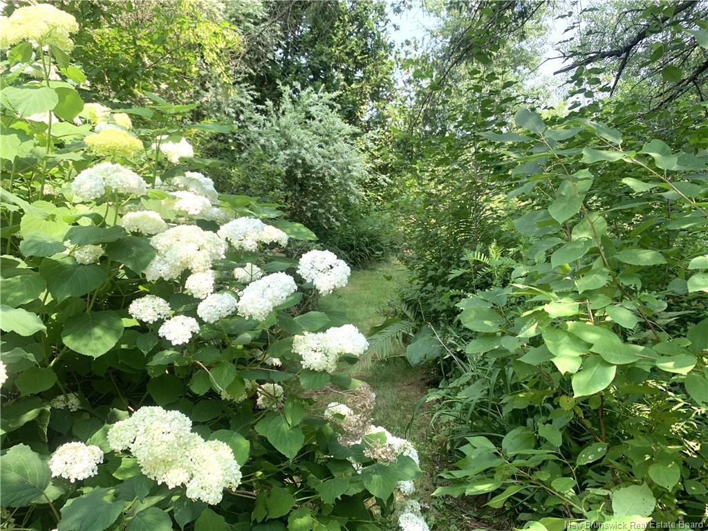 367 Route 105, Maugerville, NB